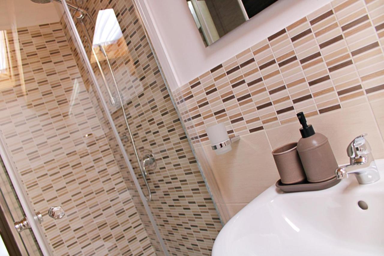 La Claudette Apartment Catania Ngoại thất bức ảnh