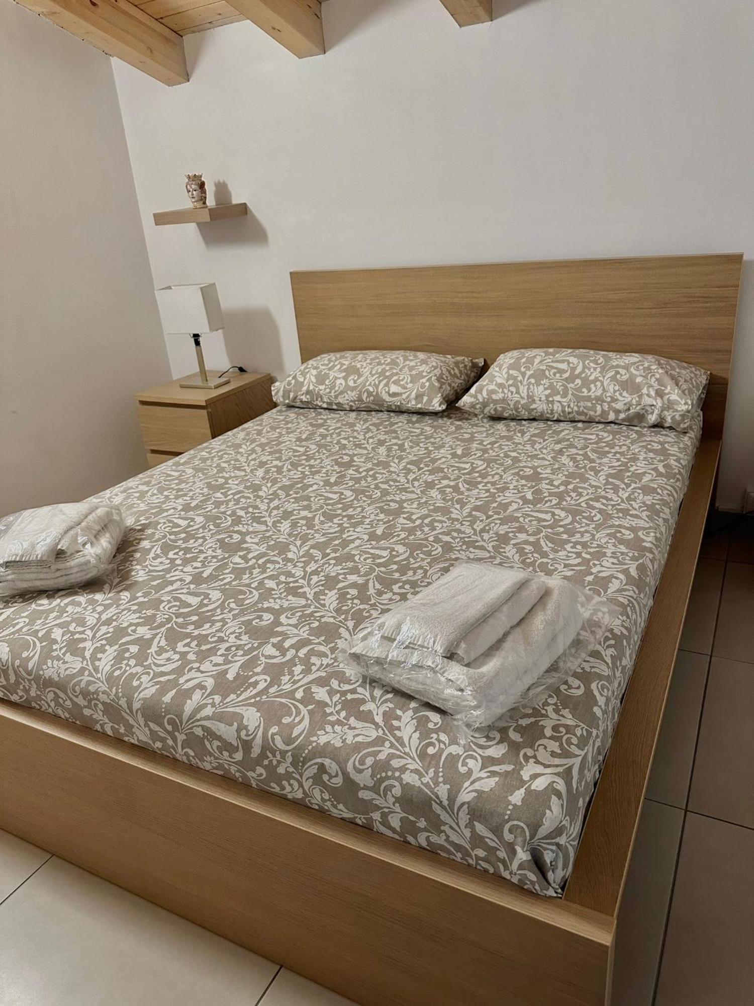 La Claudette Apartment Catania Ngoại thất bức ảnh