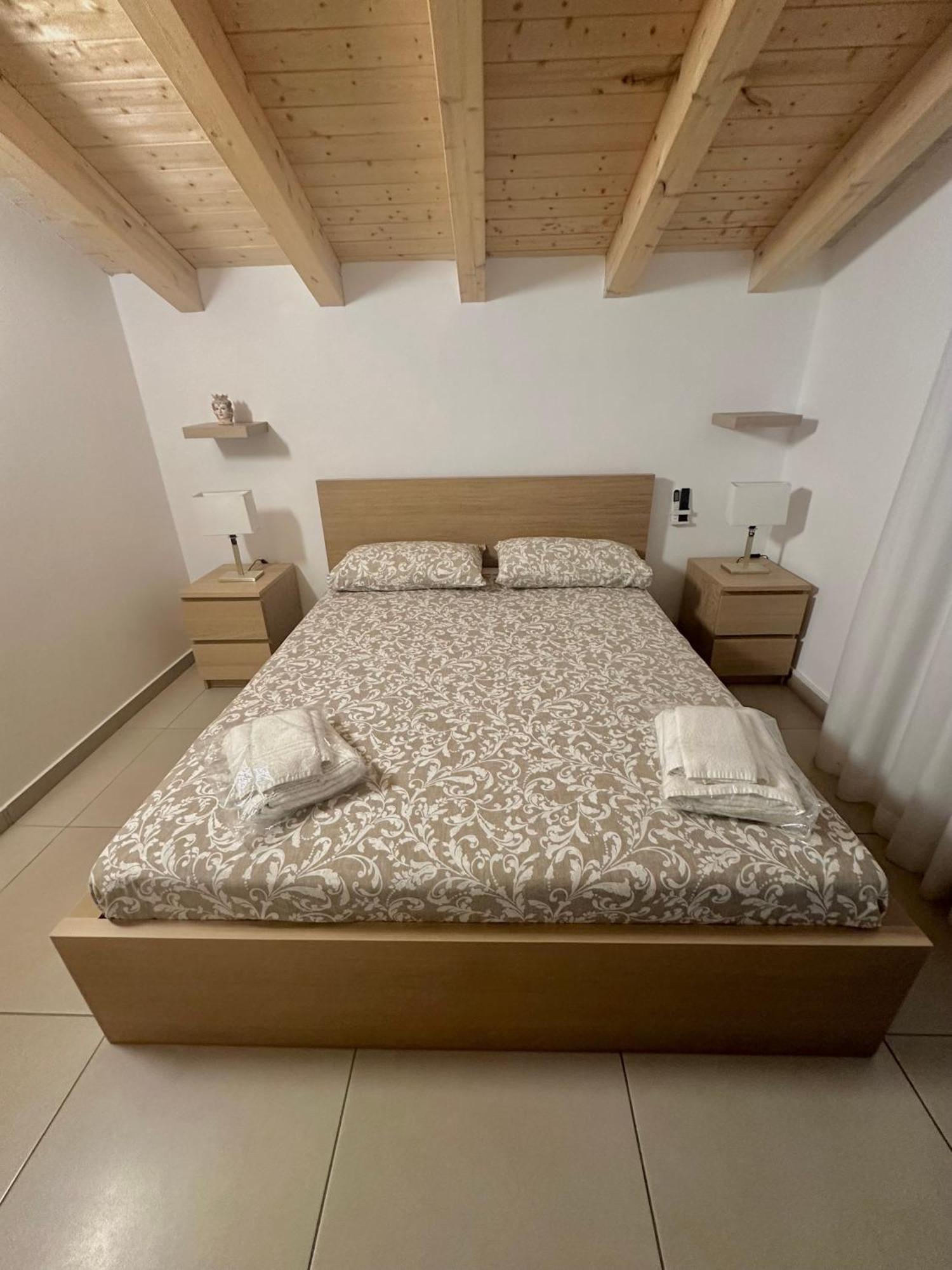 La Claudette Apartment Catania Ngoại thất bức ảnh